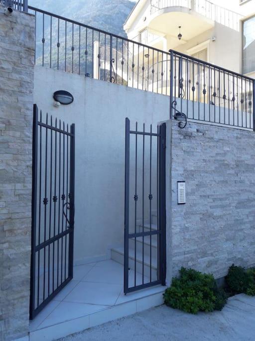 2Br Apartment With Pool Kotor Buitenkant foto