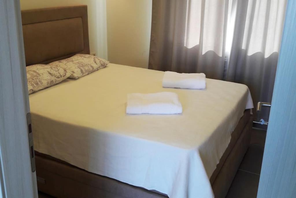 2Br Apartment With Pool Kotor Buitenkant foto