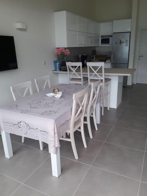 2Br Apartment With Pool Kotor Buitenkant foto