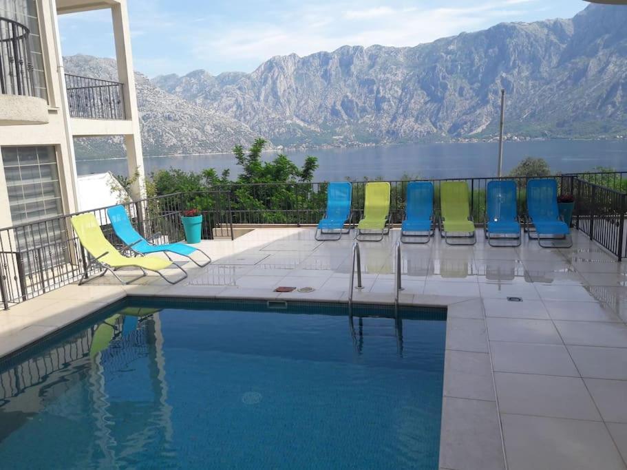2Br Apartment With Pool Kotor Buitenkant foto