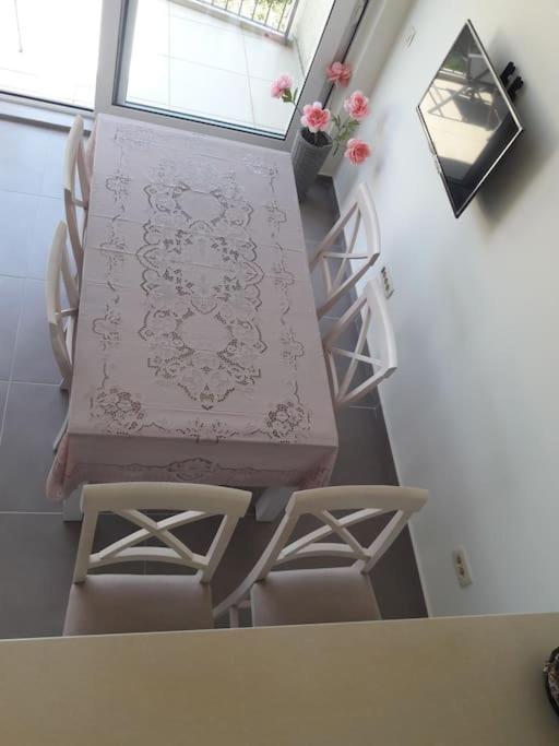 2Br Apartment With Pool Kotor Buitenkant foto