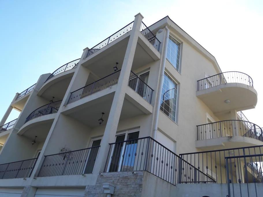 2Br Apartment With Pool Kotor Buitenkant foto