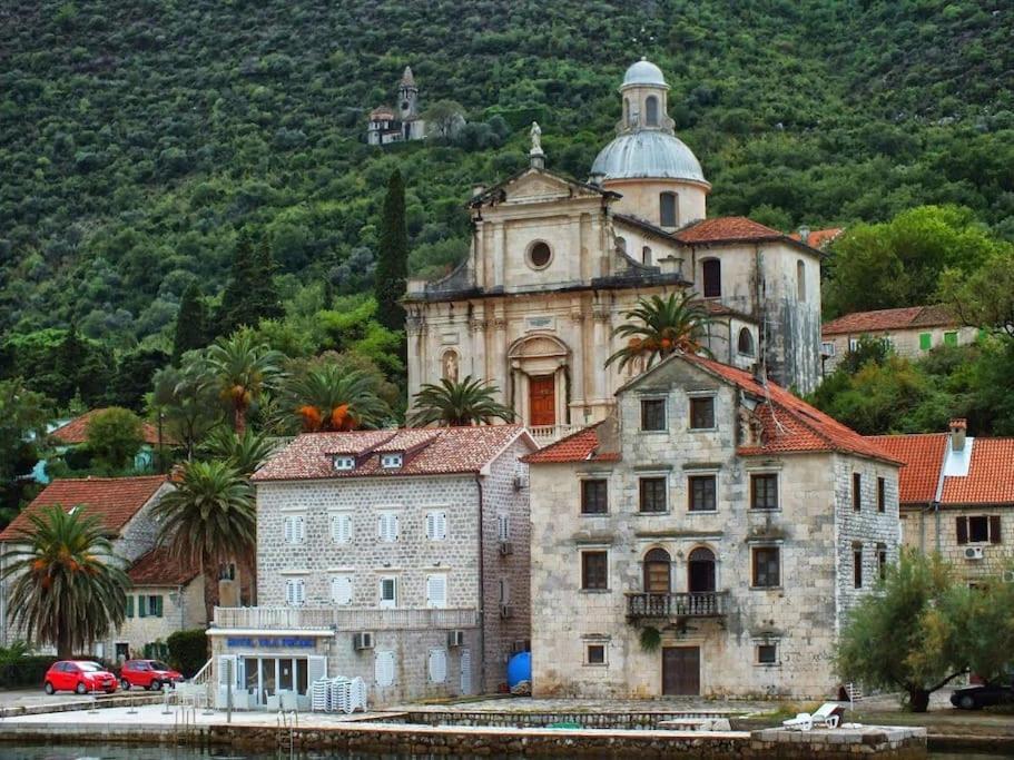 2Br Apartment With Pool Kotor Buitenkant foto